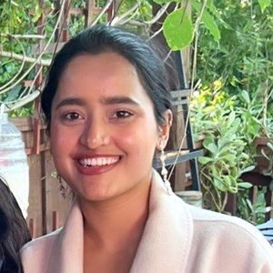 Meet your Posher, Divya